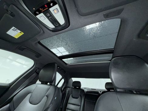 Used 2023 Volvo S60 B5 Plus w/ Climate Package image 22