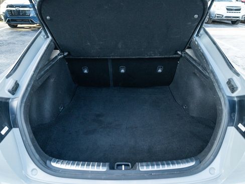 Used 2022 Kia Stinger GT1 RWD image 7