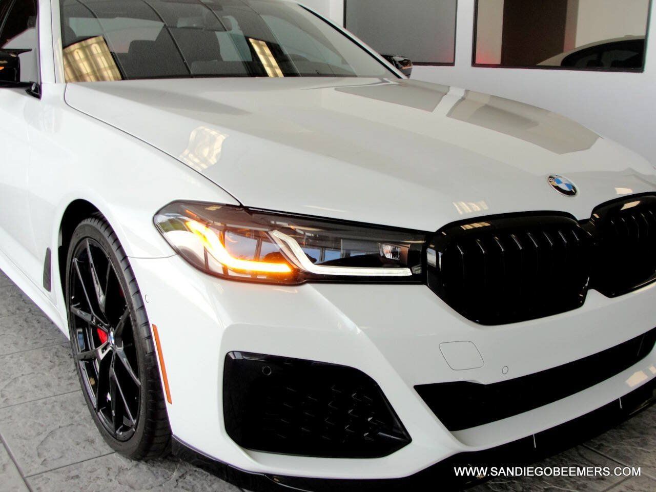 Used 2023 BMW 540i w/ M Sport Package RWD image 61