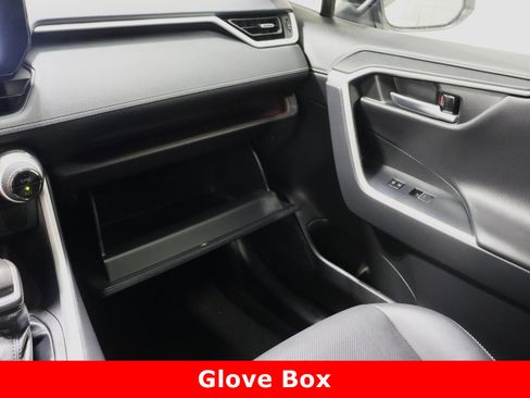 Used 2023 Toyota RAV4 Limited image 24