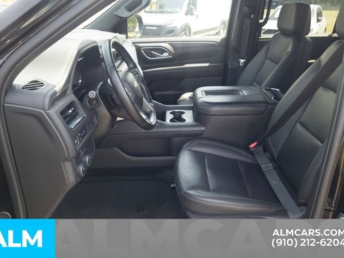 Used 2024 Chevrolet Tahoe LT RWD image 16