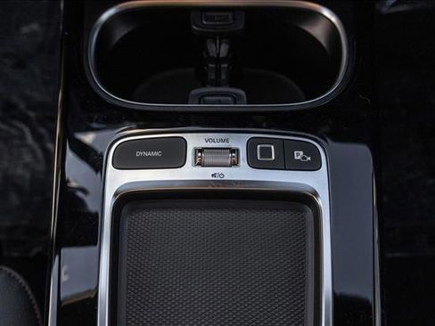 Certified 2025 Mercedes-Benz CLA 35 AMG 4MATIC image 20