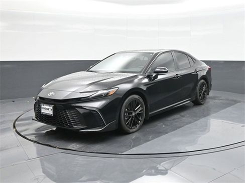 New 2026 Toyota Camry SE image 34