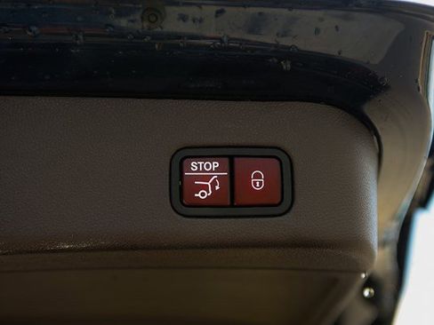 Used 2016 Mercedes-Benz GLE 350 image 47