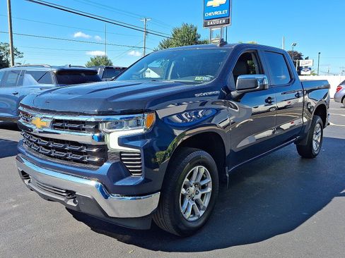Used 2022 Chevrolet Silverado 1500 LT image 3