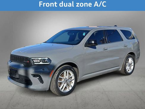 Used 2023 Dodge Durango GT image 6