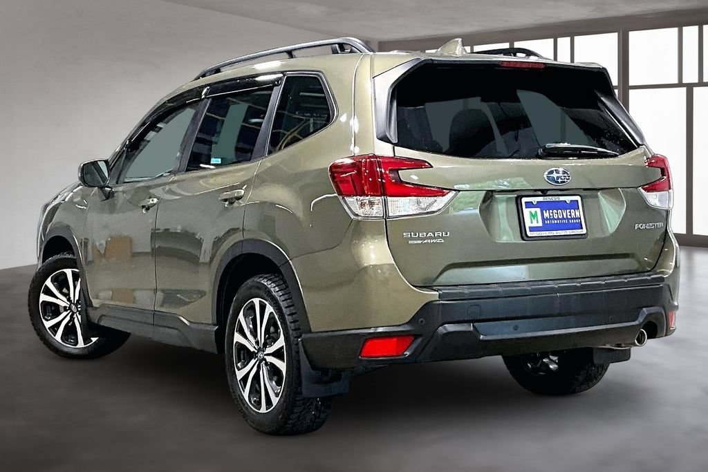 Used 2023 Subaru Forester Limited AWD/4WD image 4