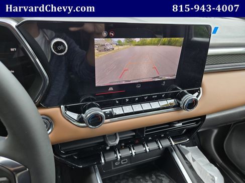 Certified 2026 GMC Canyon AT4 AWD/4WD image 10