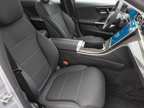 New 2026 Mercedes-Benz C 300 4MATIC Sedan image 21