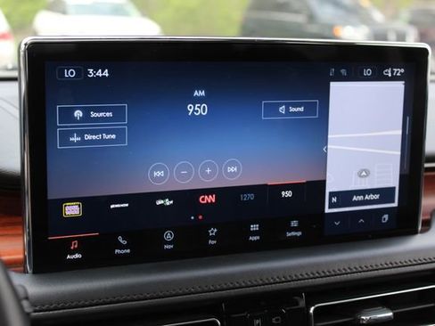 Used 2023 Lincoln Nautilus Reserve AWD/4WD image 22