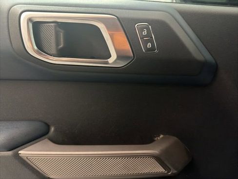 Used 2021 Ford Bronco Outer Banks image 19