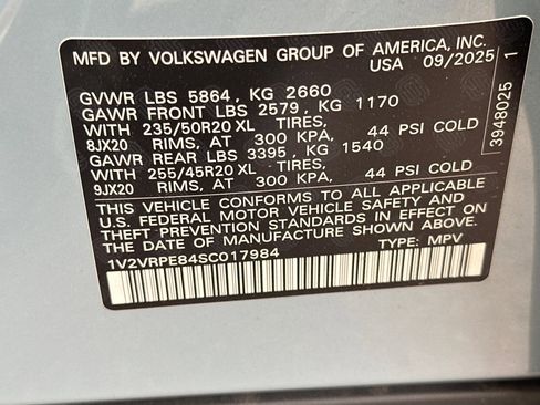 New 2025 Volkswagen ID.4 Pro S RWD image 30