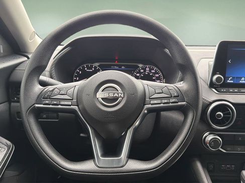 Certified 2024 Nissan Sentra SV FWD image 9