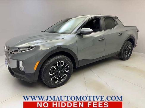 Used 2022 Hyundai Santa Cruz SEL w/ Cargo Package image 2