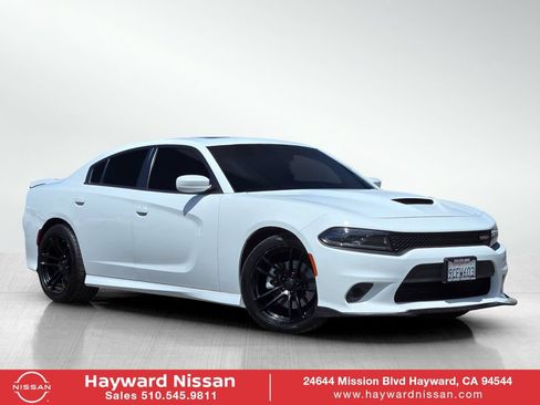 Used 2022 Dodge Charger R/T w/ Plus Group RWD image 1