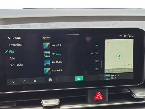 New 2026 Kia Carnival EX FWD image 32