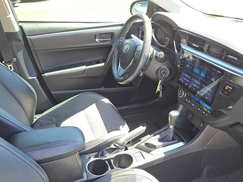 Used 2014 Toyota Corolla S FWD image 10