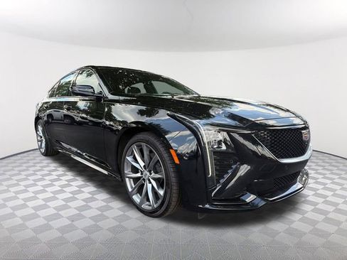 Used 2025 Cadillac CT5 Sport RWD image 3