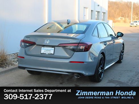 Certified 2025 Honda Civic Sport image 2