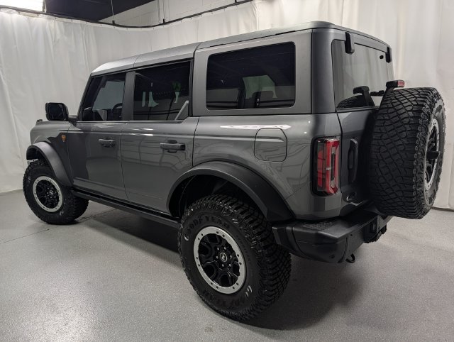 Used 2024 Ford Bronco Badlands AWD/4WD image 5