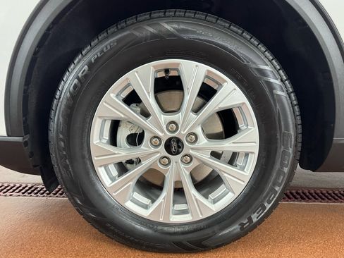 Used 2023 Ford Escape Active image 8