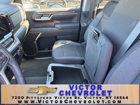 Used 2025 Chevrolet Silverado 1500 LT image 25