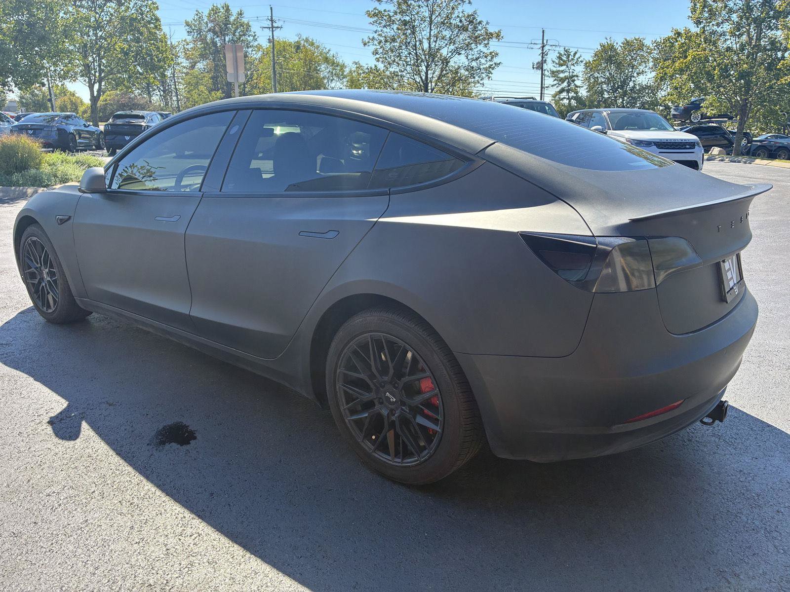Used 2022 Tesla Model 3 Long Range AWD/4WD image 4