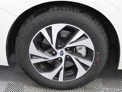 New 2025 Subaru Legacy Premium image 19