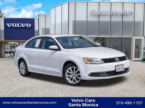 Used 2014 Volkswagen Jetta SE FWD image 1