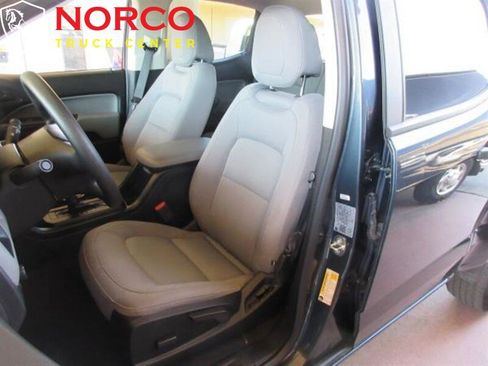 Used 2020 Chevrolet Colorado W/T w/ WT Convenience Package image 13