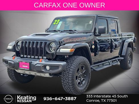 Used 2023 Jeep Gladiator Mojave w/ LED Lighting Group AWD/4WD image 4