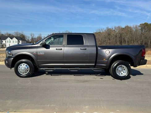 Used 2018 RAM 3500 Laramie w/ Sport Appearance Group image 7