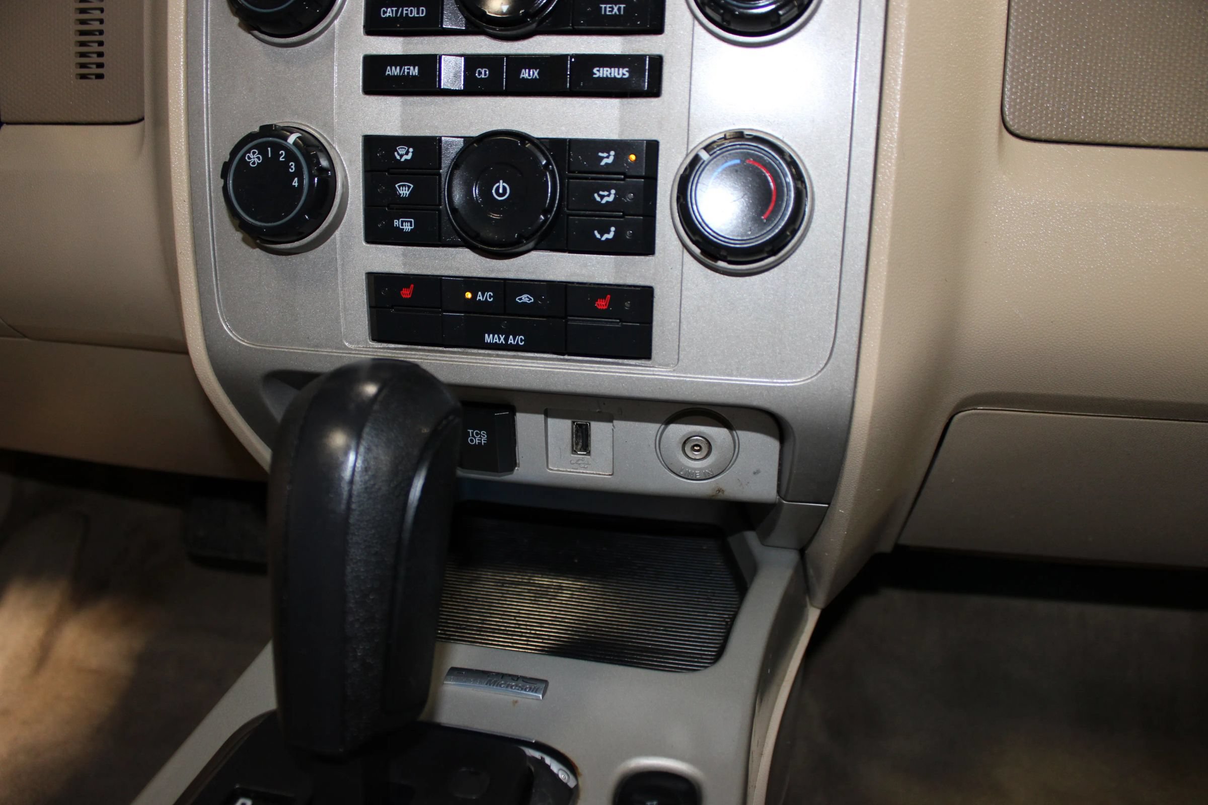 Used 2012 Ford Escape XLT FWD image 14