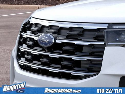 Used 2026 Ford Explorer Active w/ Active Comfort Package AWD/4WD image 18