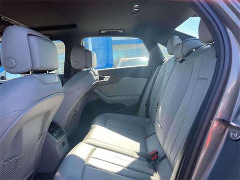 Used 2023 Audi A4 2.0T Premium Plus image 11