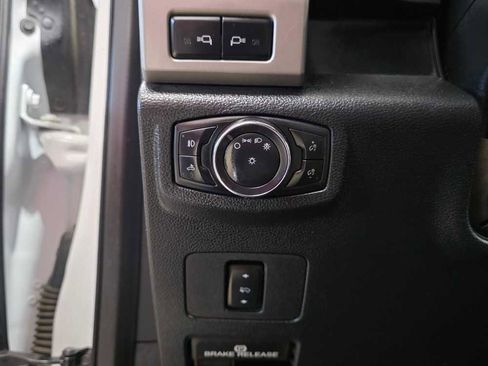 Used 2019 Ford F250 Lariat w/ Lariat Value Package image 10