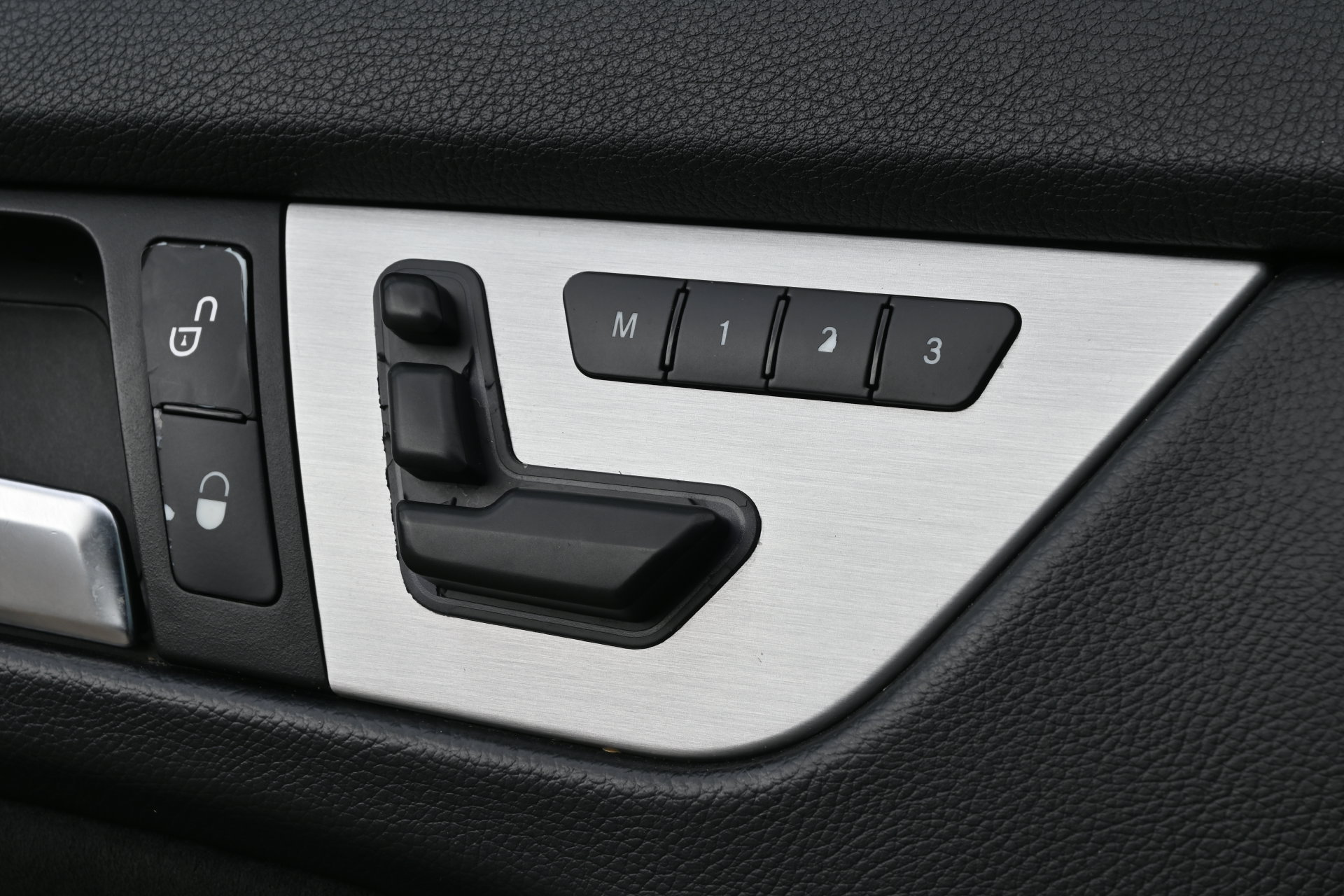 Used 2013 Mercedes-Benz C 250 Coupe image 13