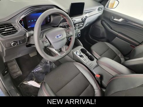 Used 2026 Ford Escape ST-Line AWD/4WD image 12