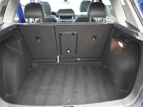 Certified 2023 Volkswagen Taos SE image 12