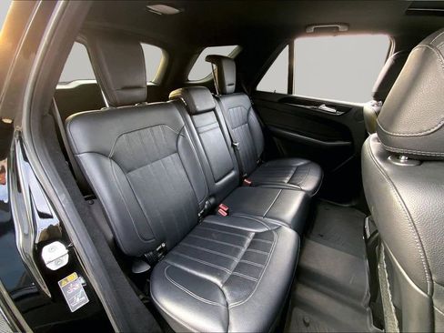 Used 2017 Mercedes-Benz GLE 350 4MATIC image 17