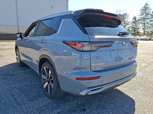 New 2026 Mitsubishi Outlander SEL image 6