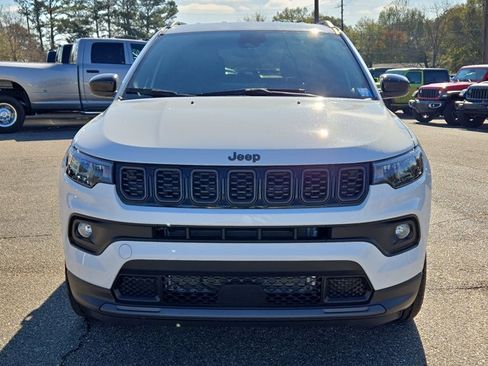New 2026 Jeep Compass Latitude image 2