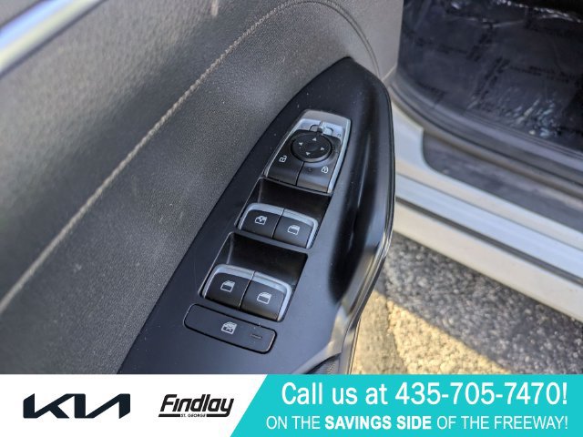 Used 2021 Kia K5 LXS FWD image 14