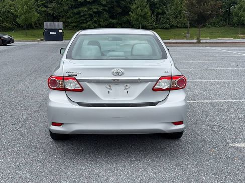 Used 2013 Toyota Corolla LE FWD image 4