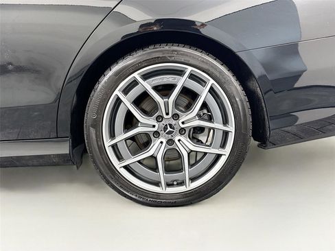 Used 2021 Mercedes-Benz E 350 Sedan w/ Premium Package image 29