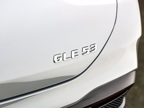 Used 2025 Mercedes-Benz GLE 53 AMG 4MATIC Coupe image 10