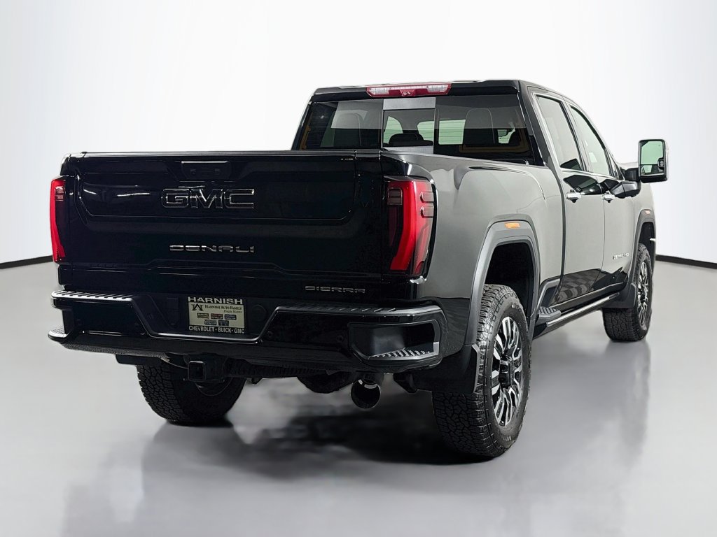 Certified 2025 GMC Sierra 3500 Denali Ultimate AWD/4WD image 7