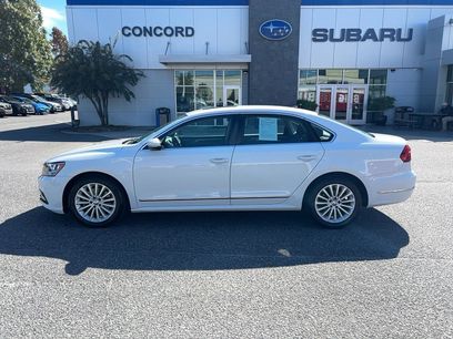 Used 2017 Volkswagen Passat 1.8T SE
