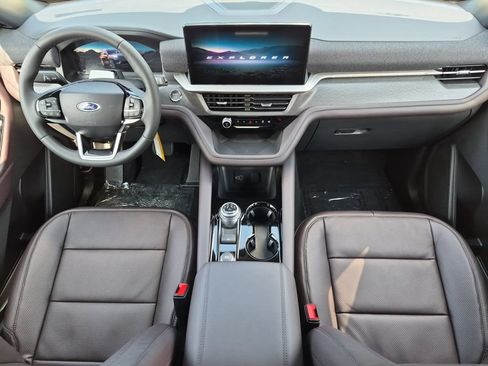 New 2026 Ford Explorer Platinum w/ LUX Leather Package AWD/4WD image 13