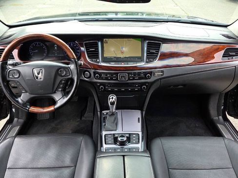 Used 2015 Hyundai Equus Signature RWD image 39